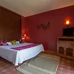 Cortijo De Salia Ξενοδοχείο Alcaucín