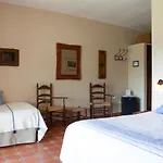 Cortijo De Salia