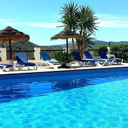 Hotel Cortijo De Salia 2*